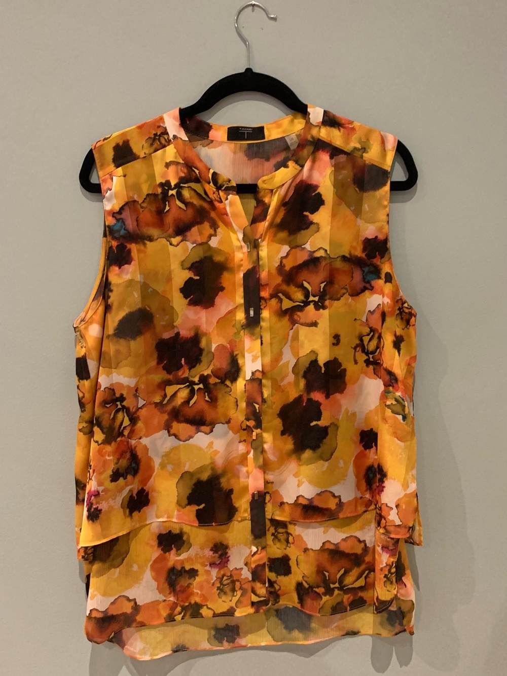 Tahari Sleeveless Yellow Floral Watercolor Blouse